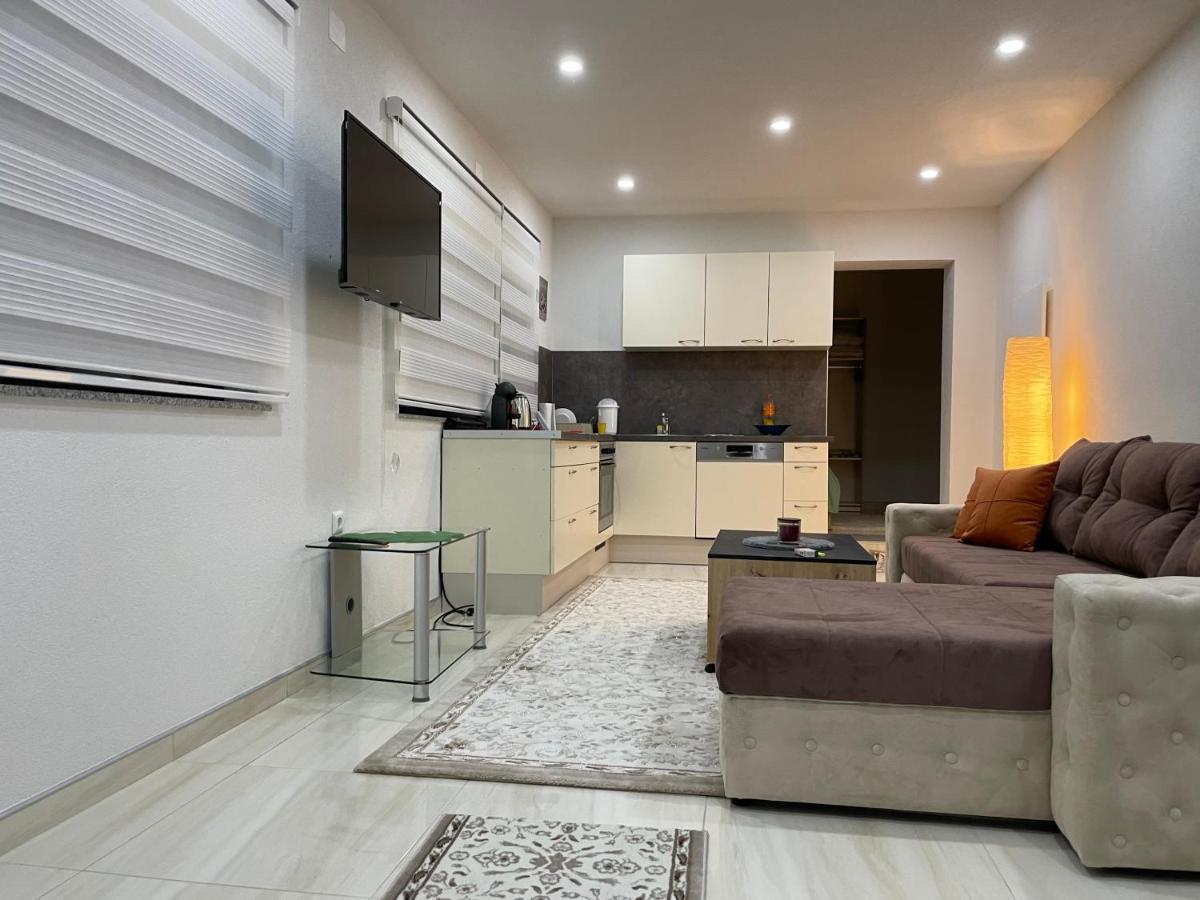 Apartman Cuprija Cazin Exterior photo